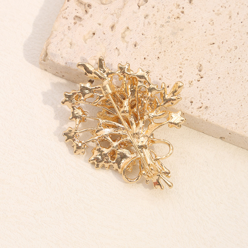 Luxury Brooches for Women Men  - Men Accessories Bouquet avaliação e preço
