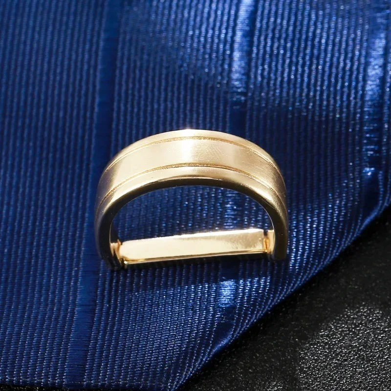 Bronze Plated Matte Finish D-C - Men'S Accessories And Jewelry avaliação e preço