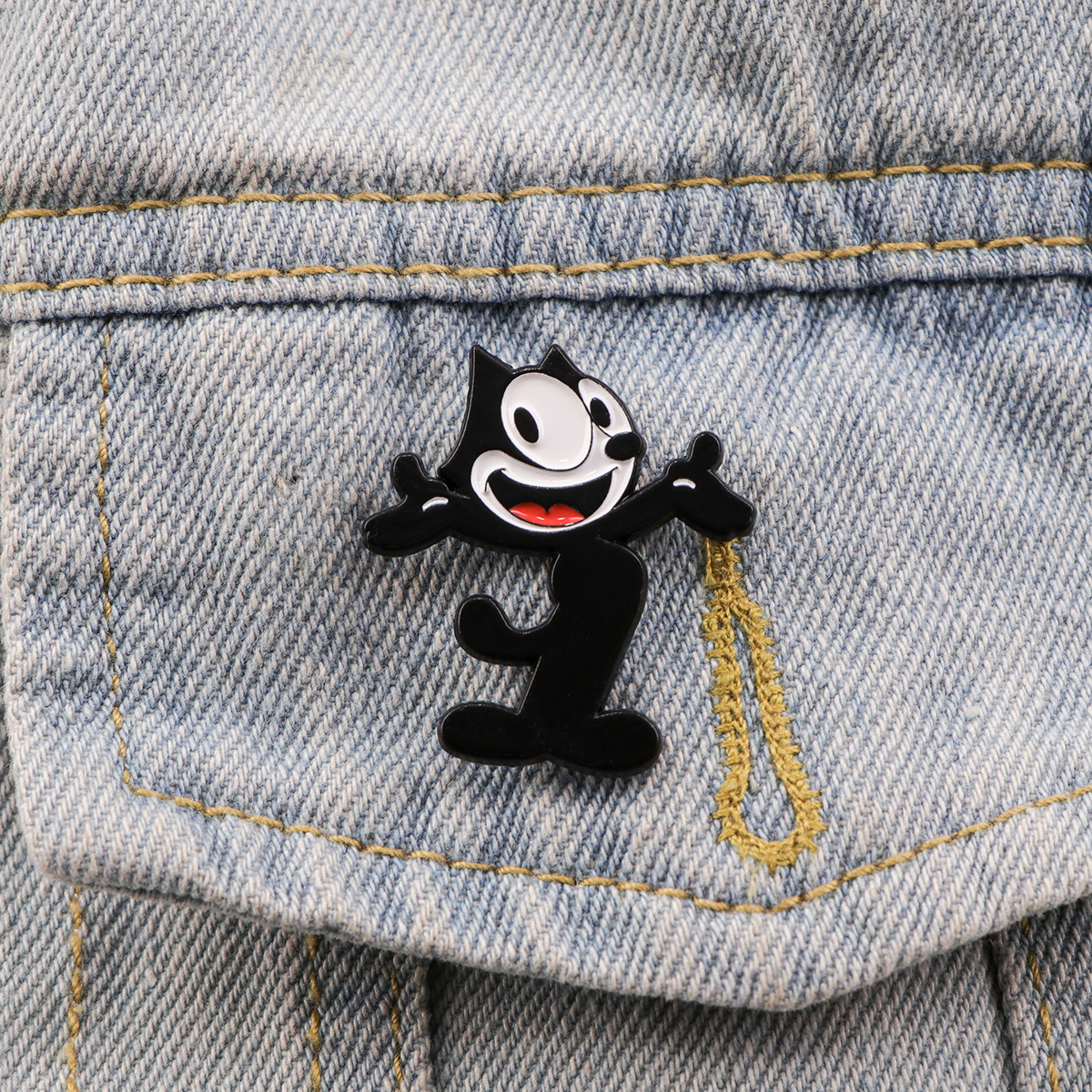 Cute Cartoon Animal Enamel Pin - Men'S Accessories And Jewelry avaliação e preço